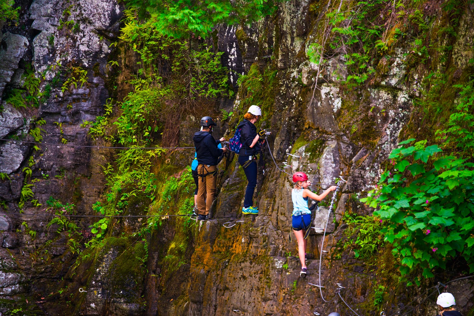 Via ferrata dans les gorges d'Ailefroide 